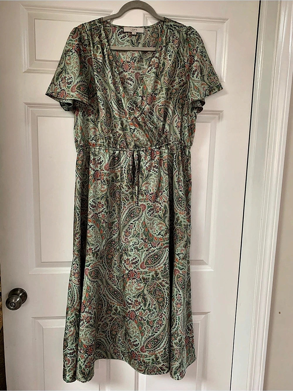 LOFT Green Paisley Flounce Midi Wrap Dress - XL